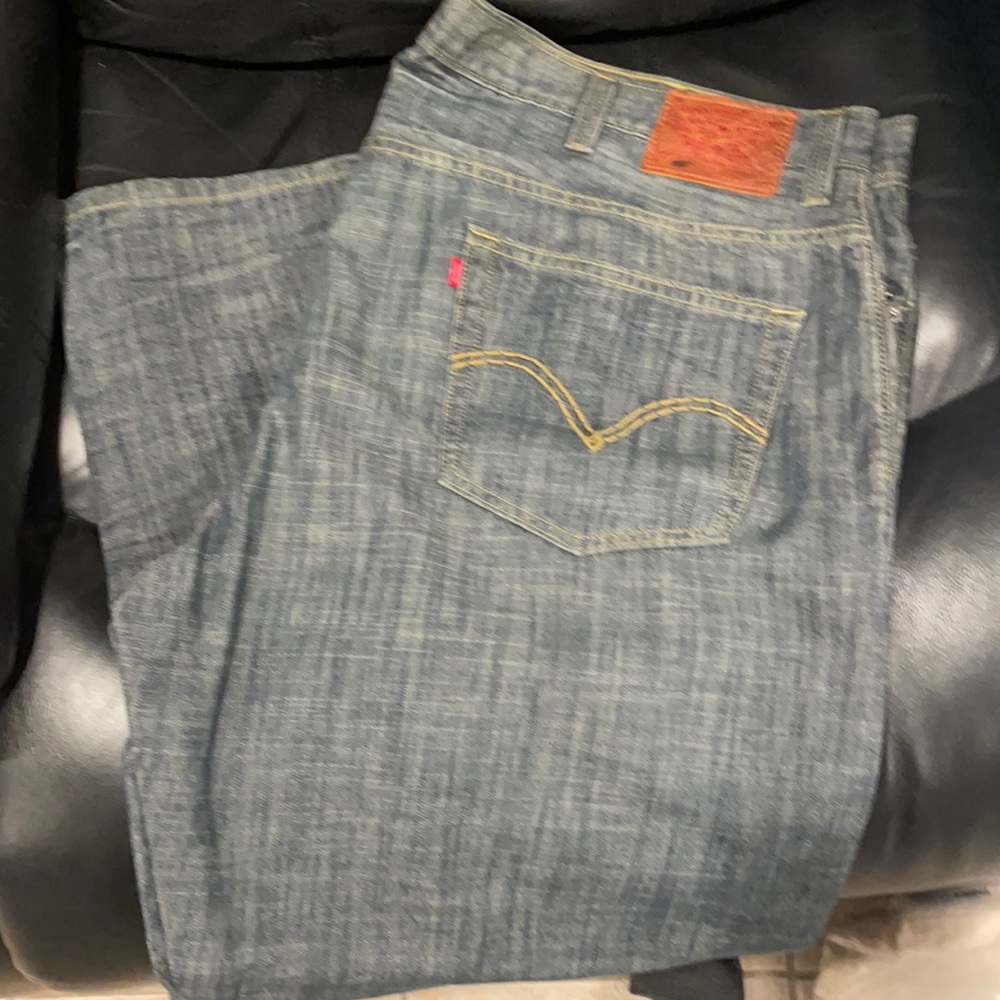 Levi’s Jeans